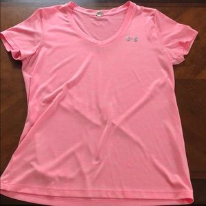 Under Armour dry fit workout tee
